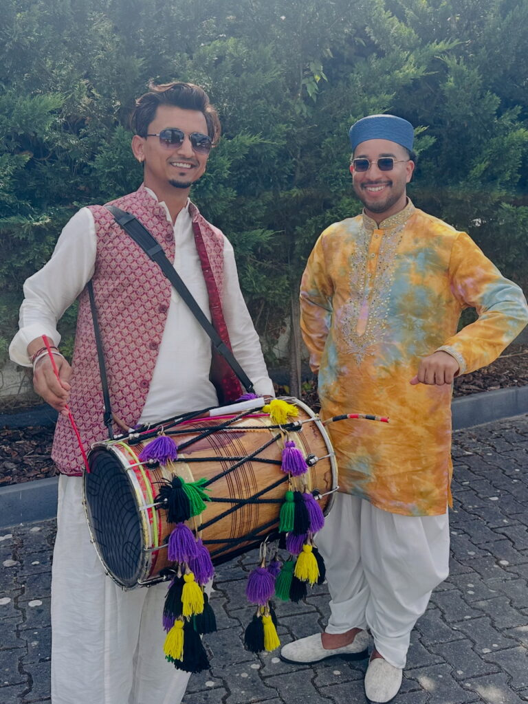 AE492F7B-F1D3-4A4A-AE56-3965B6B28BE0